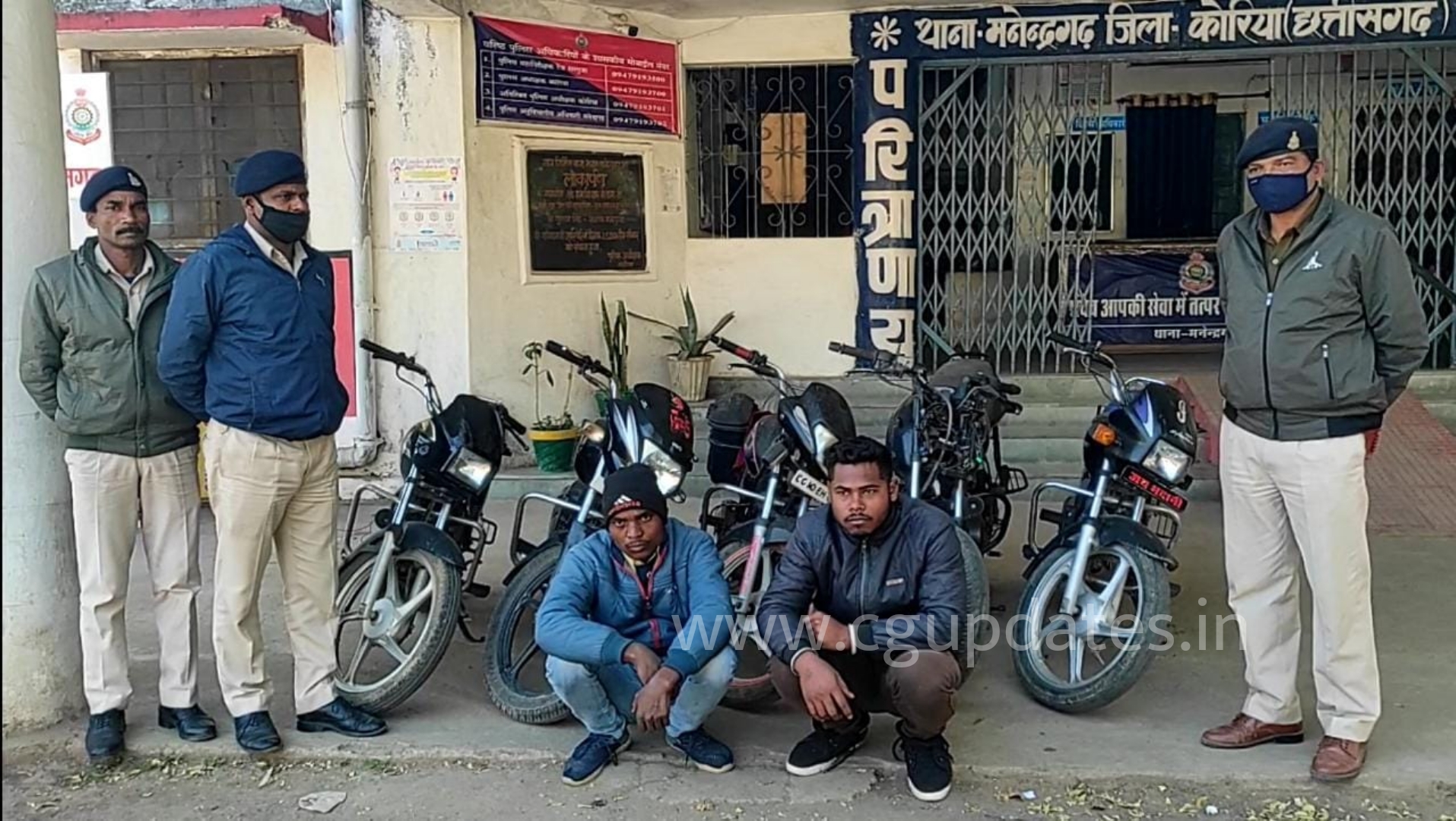 कोरिया चोरी की 05 मोटर सायकल सहित दो आरोपी गिरफ्तार  