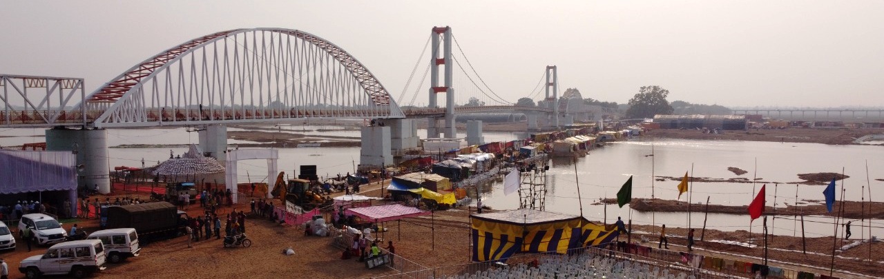 माघी पुन्नी मेला: लक्ष्मण झूला में लेजर शो और आकर्षक लाईटिंग... मुख्यमंत्री कन्या विवाह योजना में 100 जोड़ों की होगी शादी.. छत्तीसगढ़ी व्यंजनों का स्वाद भी मिलेगा...लोक कलाकारों द्वारा होगी सांस्कृतिक प्रस्तुति...मेला परिसर की निगरानी के लिए 120 सीसीटीवी