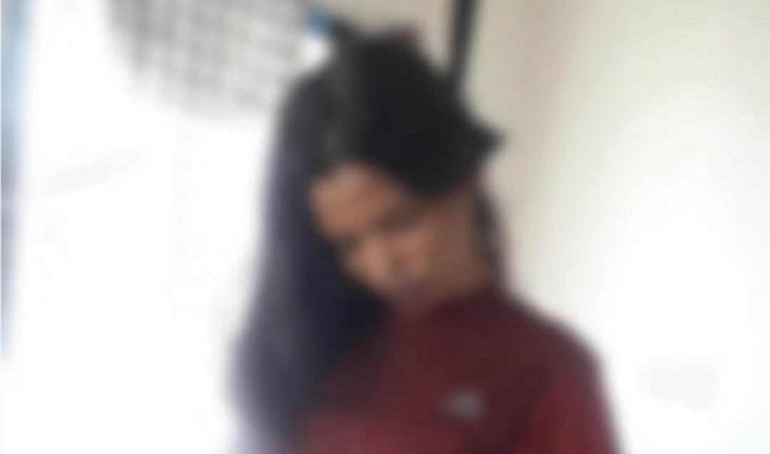 महिला कांस्टेबल का शव फांसी पर लटका मिला पड़ोसी ने देखा तो पता चला , एसपी आफिस में पदस्थ थी ....