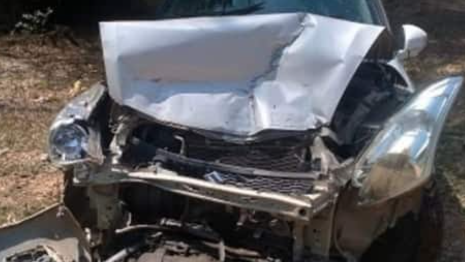 मैनपाट महोत्सव में शामिल होने जा रहे थे ट्रक से जा भिड़ी तेज रफ्तार कार, तीन की मौके पर ही मौत