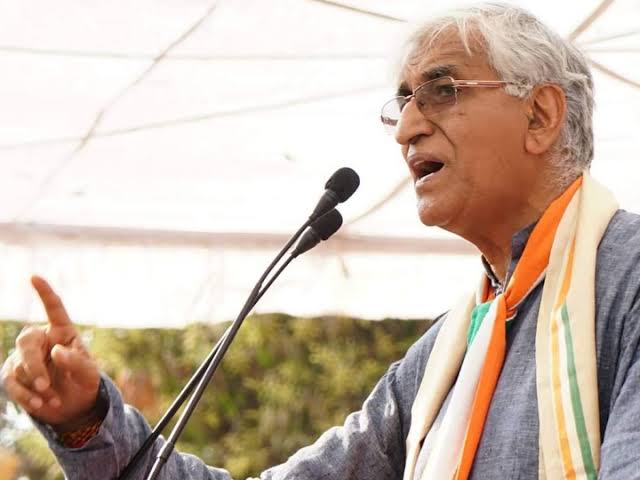 बड़ी खबर टी एस सिंह देव का इस्तीफा कहा एक दिन तो ये होना ही था।