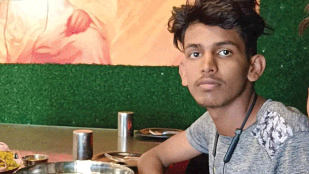 छत्तीसगढ़ दोस्त बना दुश्मन पैसे की लालच में अपने दोस्त की ले ली जान हाथ पैर बांध कर खाई में फेंका फिर नक्सली बन मांगी 10 लाख की फ़िरौती