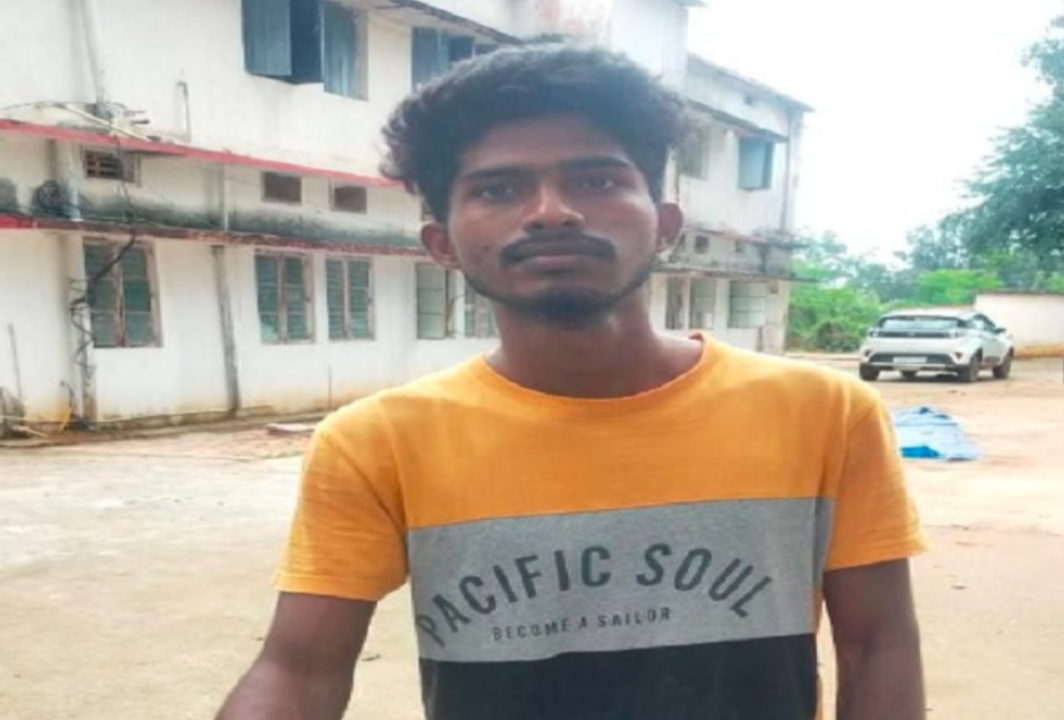 नर्स ने दूसरा बॉयफ्रेंड बना ली इसलिए कर दी हत्या..4 साल से था दोनो के बीच प्रेम प्रसंग जशपुर में दिनदहाड़े हत्या करने वाला शख्स पकड़ा गया