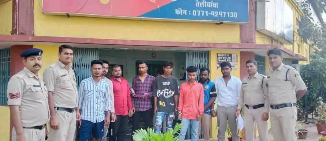 रायपुर में गौरा गौरी के दौरान चला तलवार डंडा नाबालिग सहित 8 आरोपी गिरफ्तार