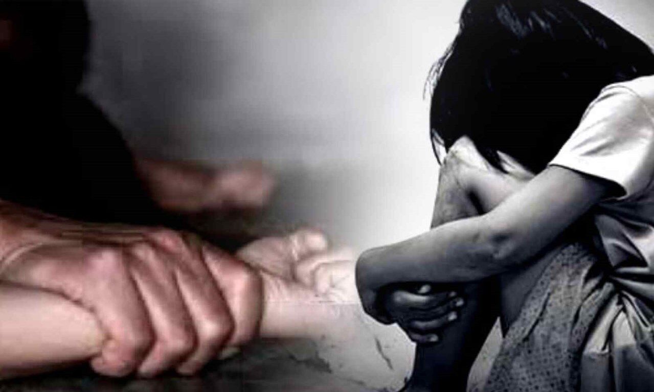  छत्तीसगढ़ 7 दिन से लापता बच्ची का मिला शव नाबालिग ने किया बच्ची से दुष्कर्म फिर गला घोंट मार दिया 