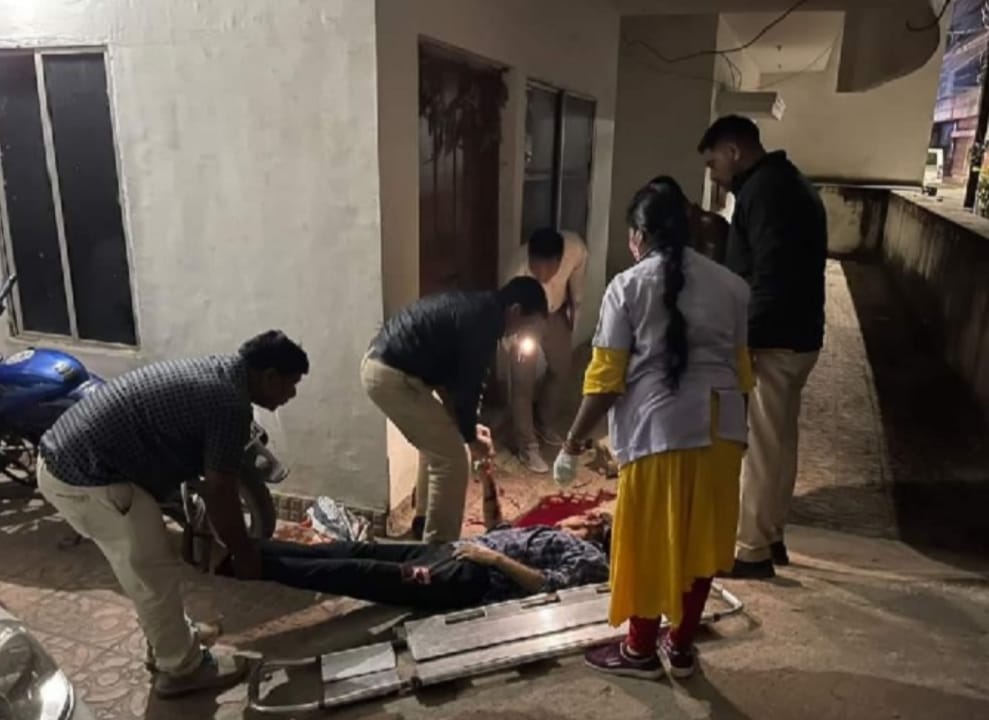 बिलासपुर में 24 घंटे के भीतर दुसरा मर्डर ,सर पर हतोड़ा से वार कर प्रिंसिपल की हत्या, घर में घुसकर उतारा मौत के घांट वजह जान आप भी हो जाएंगे हैरान 