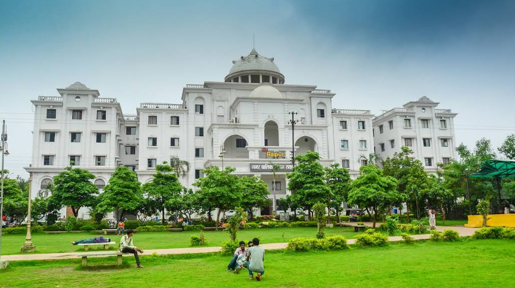 रायपुर के इन इलाकों में कल नही आएगा पानी,फूटी पाइप लाइन....देखे कही इसमें आप का इलाका तो नही 