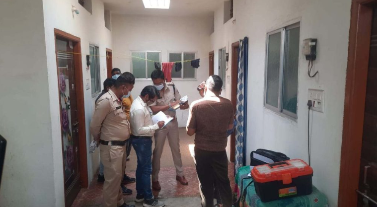 बड़ी खबर - गर्लफ्रैंड की लाश के साथ रह रहा था युवक,रायपुर में मिली युवती की लाश टिकरापारा थाना क्षेत्र का मामला