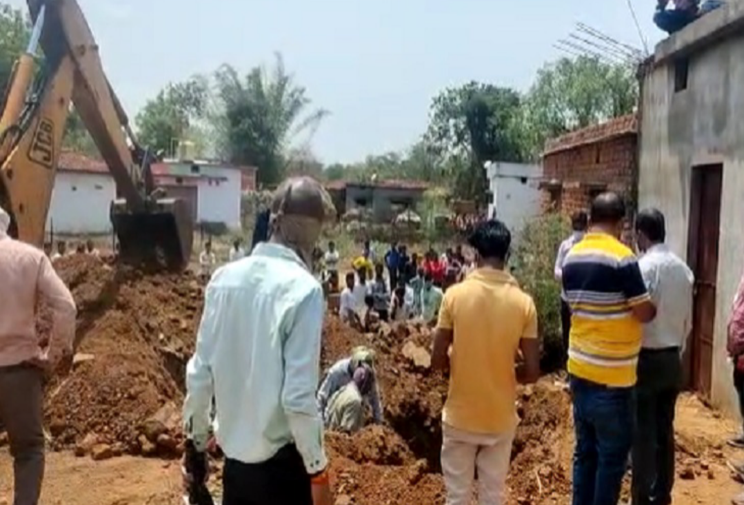 कैब ड्राइवर को मारकर आंगन में गाड़ दी थी लाश, राजधानी रायपुर में फिल्म दृश्यम जैसा हत्याकांड