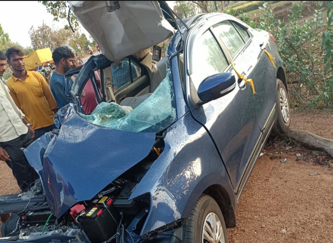 छत्तीसगढ़ में भीषण सड़क हादसा,ट्रक और कार की टक्कर में एक ही परिवार के 3 की मौत वही 3 घायल,नई कार खरीदे थे इसलिए पूजा कराने डोंगरगढ़ गया था परिवार...पढ़े पूरी खबर.