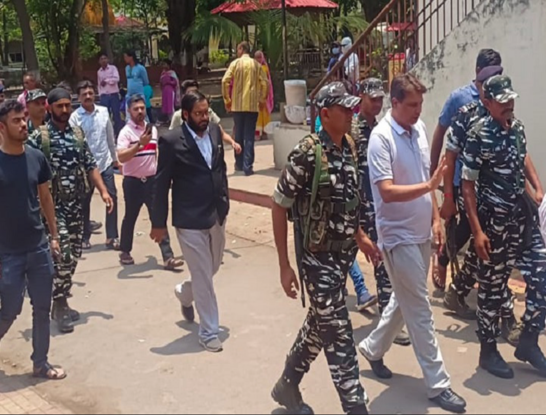 ब्रेकिंग : ED ने होटल कारोबारी अनवर ढेबर को किया गिरफ्तार,शराब घोटाले से जुड़ा है मामला...