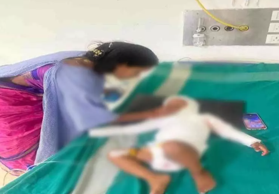 घायल मासूम की मौत 11 दिनों से चल रहा था इलाज,गर्म तेल की कढ़ाई में गिरने से हुआ था हादसा...