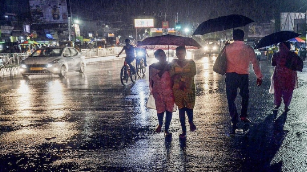 छत्तीसगढ़ में मानसून की एंट्री अगले 72 घण्टे तक कई क्षेत्रों में होगी बारिश ...सुकमा के लिए रेड अलर्ट जारी...