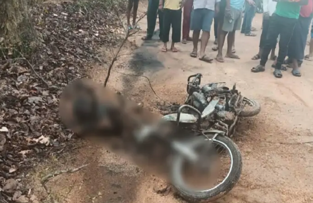 CSEB की लापरवाही फिर एक युवक की गई जान,फूल तोड़ने जा रहा युवक के ऊपर गिरी 11 केवी  लाइन, जिंदा जलकर हुई मौत..