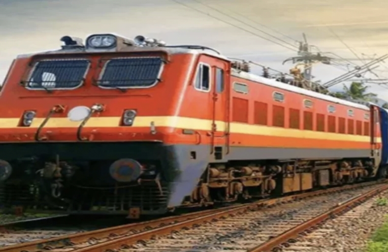 कृपया ध्यान दें : यात्रा करने वालों के लिए बड़ी खबर, रायपुर-दुर्ग मेमू समेत ये गाड़ियां रहेंगीं रद्द, जानिए वजह