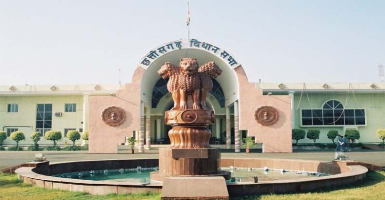 छत्तीसगढ़ विस मानसून सत्र : विधानसभा में गूंजा चावल घोटाले का मुद्दा, 500 करोड़ के घोटाले का आरोप लगाते हुए विपक्ष का हंगामा, वॉकआउट