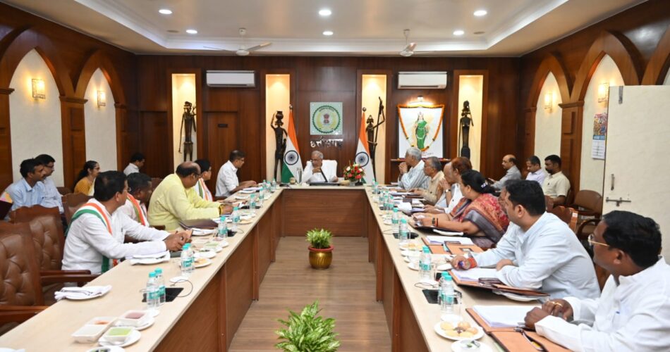 सीएम भूपेश बघेल की अध्यक्षता में हुई कैबिनेट की बैठक, लिए गए कई अहम फैसले