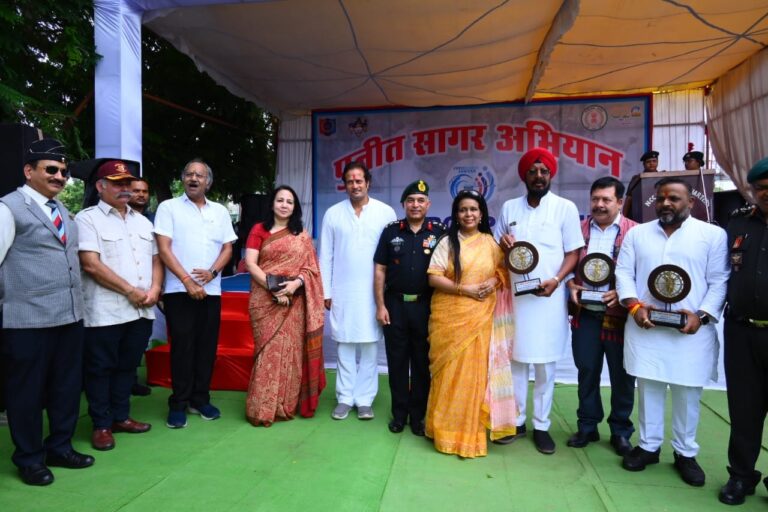 तेलीबांधा तालाब में हुआ पुनीत सागर अभियान का आयोजन, एनसीसी ने तालाबों, नदियों और जलाशयों को स्वच्छ रखने दिया संदेश