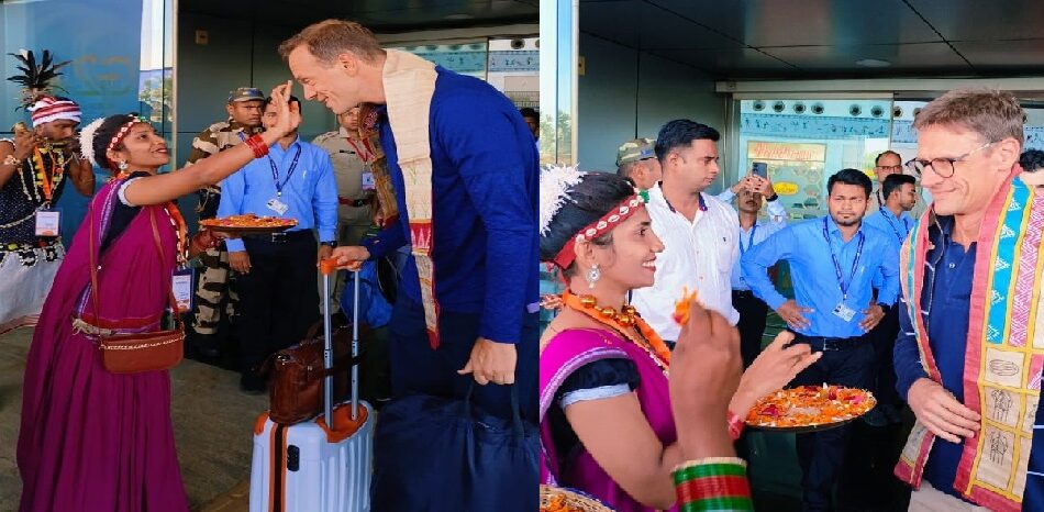 जी &ndash; 20 सम्मेलन के दो दिवसीय बैठक में शामिल होने पहुंच रहे विदेशी मेहमान, राजकीय गमछा पहनाकर किया जा रहा भव्य स्वागत