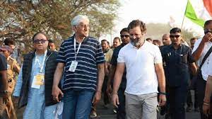 13 कांग्रेस नेताओं के खिलाफ परिवाद दायर