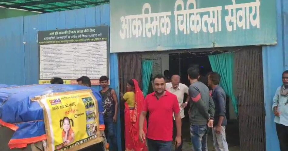 पीएम मोदी की सुरक्षा के लिए जा रही पुलिस की बस ने बाइक सवारों को कुचला, 2 युवकों की मौके पर मौत, एक की हालत गंभीर