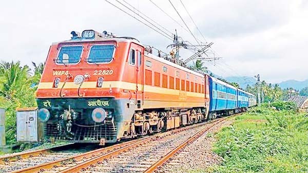 रेलवे कर्मचारियों को अब नहीं मिलेगी कैशलेस उपचार सुविधा, नया नियम लागू