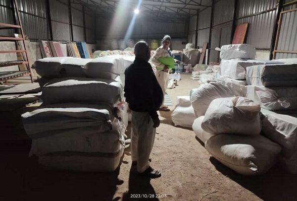 खाद्य मंत्री अमरजीत भगत के गोदाम में मिली साड़ियां और खेल सामग्री, रिटर्निंग ऑफिसर ने नोटिस जारी कर 24 घंटे में मांगा जवाब