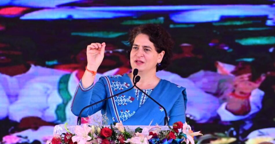 प्रियंका गांधी ने की कई बड़ी घोषणाएं, गैस सिलेंडर पर 500 रुपये सब्सिडी, बिजली बिल माफ, पढ़िए खबर&hellip;
