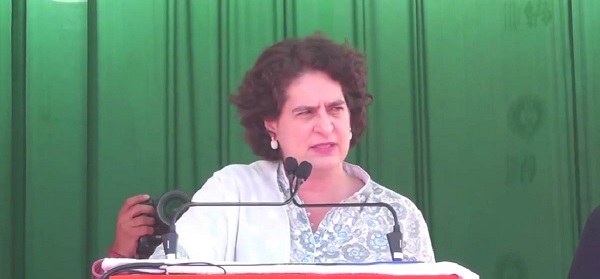 &lsquo;मोदी जी के पास खुद के हवाई जहाज खरीदने के लिए पैसे हैं, लेकिन किसानों के कर्ज माफ के लिए नहीं&rsquo;: प्रियंका गांधी