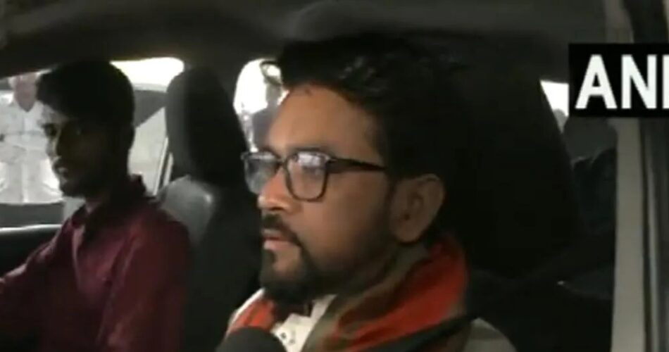 केंद्रीय मंत्री पहुंचे रायपुर, पोंसरा में जनसभा को करेंगे संबोधित,कुछ देर में लेंगे प्रेस कॉन्फ्रेंस