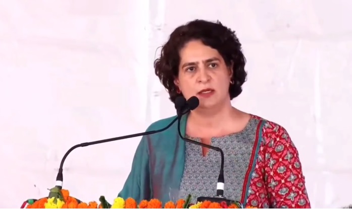 आज रायपुर में प्रियंका गांधी चुनावी सभा और रोड शो से भरेंगी हुंकार