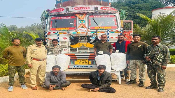 छत्तीसगढ़ में ट्रक से हो रही थी लाखों रुपए के गांजा की तस्करी, दो आरोपी गिरफ्तार