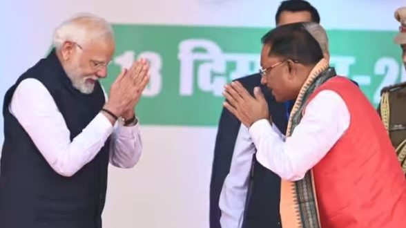 छत्तीसगढ़ में लागू हो सकता नो रिपीट वाला गुजरात मॉडल...कैबिनेट विस्तार में चौंका सकते हैं कई नए चेहरे...यहां देखें पूरी सूची