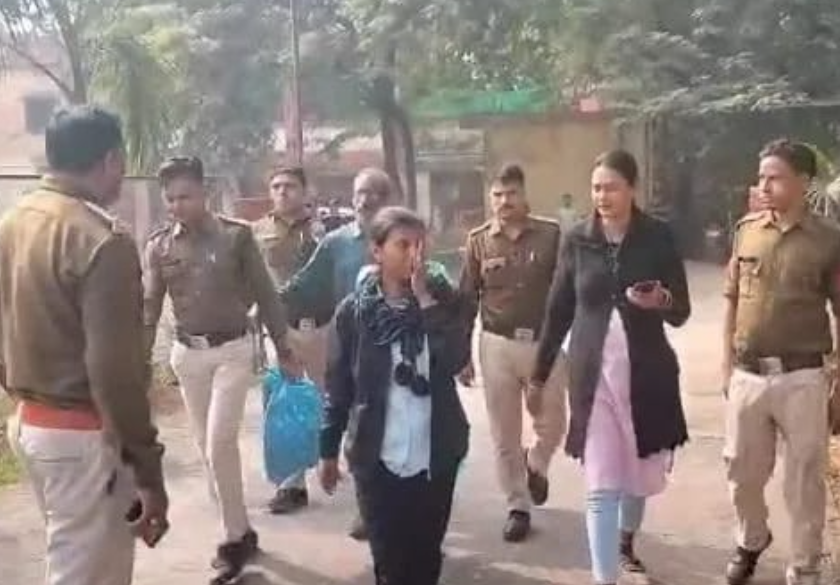 रायगढ़ में नौकरानी समेत 3 लड़कियों ने घर में की लूटपाट,मालकिन का अश्लील VIDEO बनाकर की वारदात तीनों गिरफ्तार..