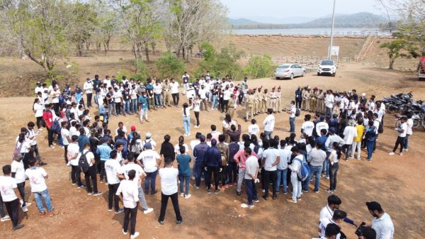 ख्वाब वेलफेयर फाउंडेशन और  नो फोर प्लास्टिक के तत्वाधान में "क्लीनिंग चांपी" मुहिम  वर्ल्ड NGO डे के अवसर पर सफाई एवं जागरूकता कार्यक्रम रखा गया ।