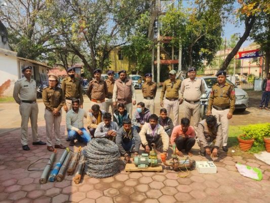 छत्तीसगढ़: सबर्सिबल मोटर पंप चोरी मे सक्रिय चोर गिरोह से लगभग 2,50,000 रूपये सम्पति बरामद