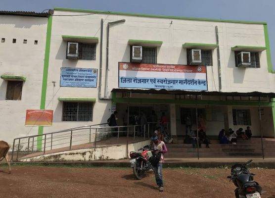 बिलासपुर में प्लेसमेंट कैम्प का आयोजन 13 कंपनी 1036 पदों  पर करेंगी भर्तियां 8वी पास से लेकर , ITI,B,tech वाले हो सकेंगे शामिल । 