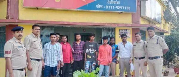 रायपुर में गौरा गौरी के दौरान चला तलवार डंडा नाबालिग सहित 8 आरोपी गिरफ्तार