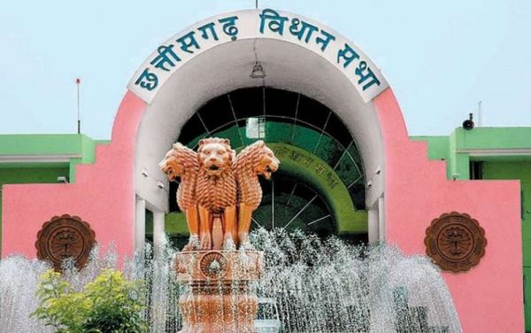 CG VIDHANSABHA BREAKING : शराब से मौत के मामले को लेकर विपक्ष ने सरकार को घेरा