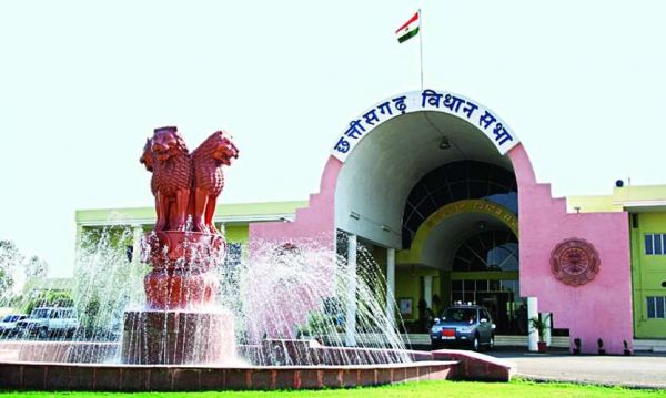 विधानसभा मानसून सत्र का आज आखिरी दिन...अविश्वास प्रस्ताव पर चर्चा,भूमाफिया मुद्दे पर हंगामे के आसार