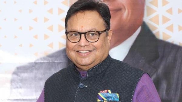 पूर्व सांसद विजय दर्डा और बेटे को मिली 4 साल की सजा...जानिए पूरा मामला..!!  