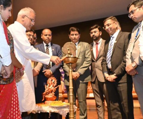 सीएम बघेल दो &ldquo;दिवसीय राष्ट्रीय अधिवेशन&rdquo; में शामिल हुए, दीप प्रज्वलित कर कार्यक्रम की शुरुआत की