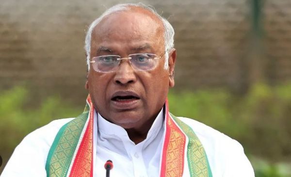 इस दिन CG आएंगे कांग्रेस अध्यक्ष मल्लिकार्जुन खड़गे, भरोसे का सम्मेलन को करेंगे संबोधित