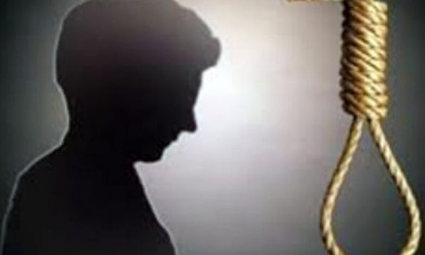 अस्पताल में आत्महत्या; मरीज ने फांसी लगाकर दी जान, चादर से बनाया फंदा, पुलिस जाँच में जुटी 
