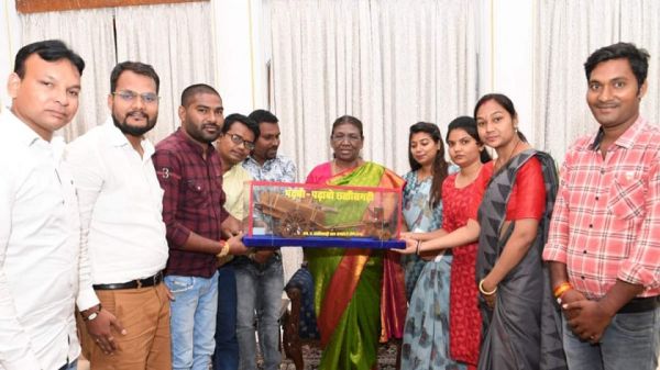 राष्ट्रपति तक पहुंची छत्तीसगढ़ी भाषा को आठवीं अनुसूची में शामिल करने की मांग