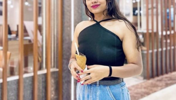 एयर हाेस्&zwj;टेस की मुंबई में गला काटकर हत्या, इंडियन एयरलाइंस में थी कार्यरत, जांच में जुटी पुलिस