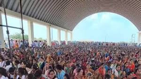 स्वास्थ्य कर्मचारी आज करेंगे जल सत्याग्रह, 21 दिनों से डटे है हड़ताल पर