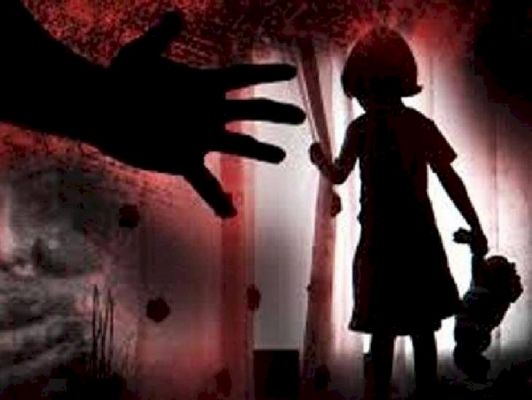 6 साल की मासूम से पड़ोसी ने किया दुष्कर्म, अस्पताल में बच्ची का इलाज जारी, नाबालिग आरोपी गिरफ्तार....