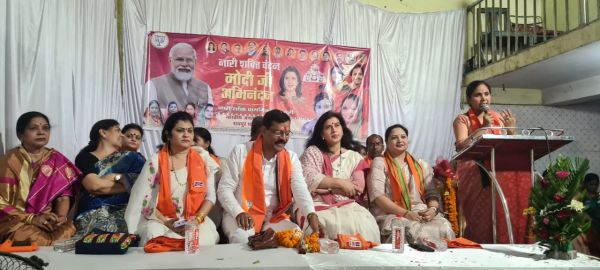 भाजपा ने अधिकार दिया और कांग्रेस ने महिलाओ को ठगा : सरोज पाण्डेय