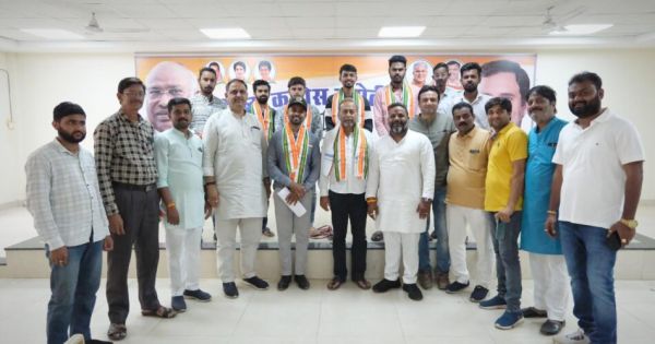 सुशील सन्नी अग्रवाल के नेतृत्व में कांग्रेस में शामिल हुए भाजपा जिला उपाध्यक्ष